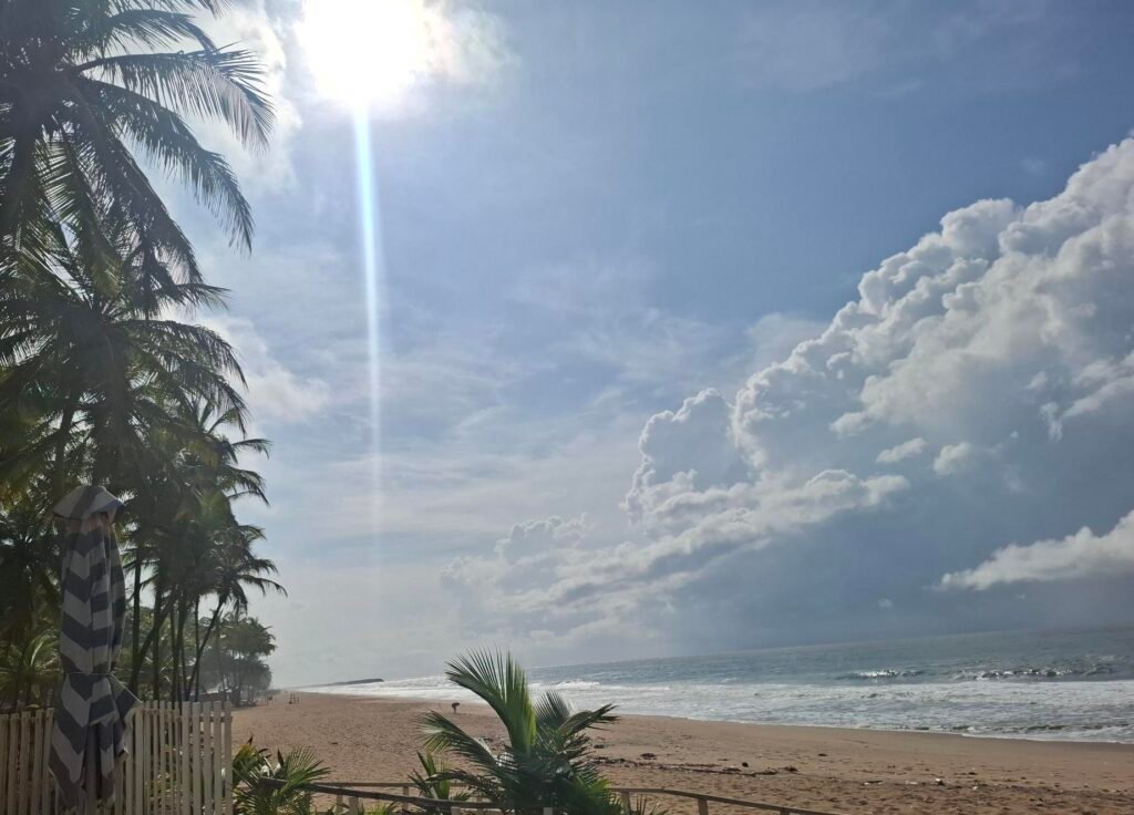 Grand-Bassam-Costa-Marfil-que-ver-donde-dormir-playa