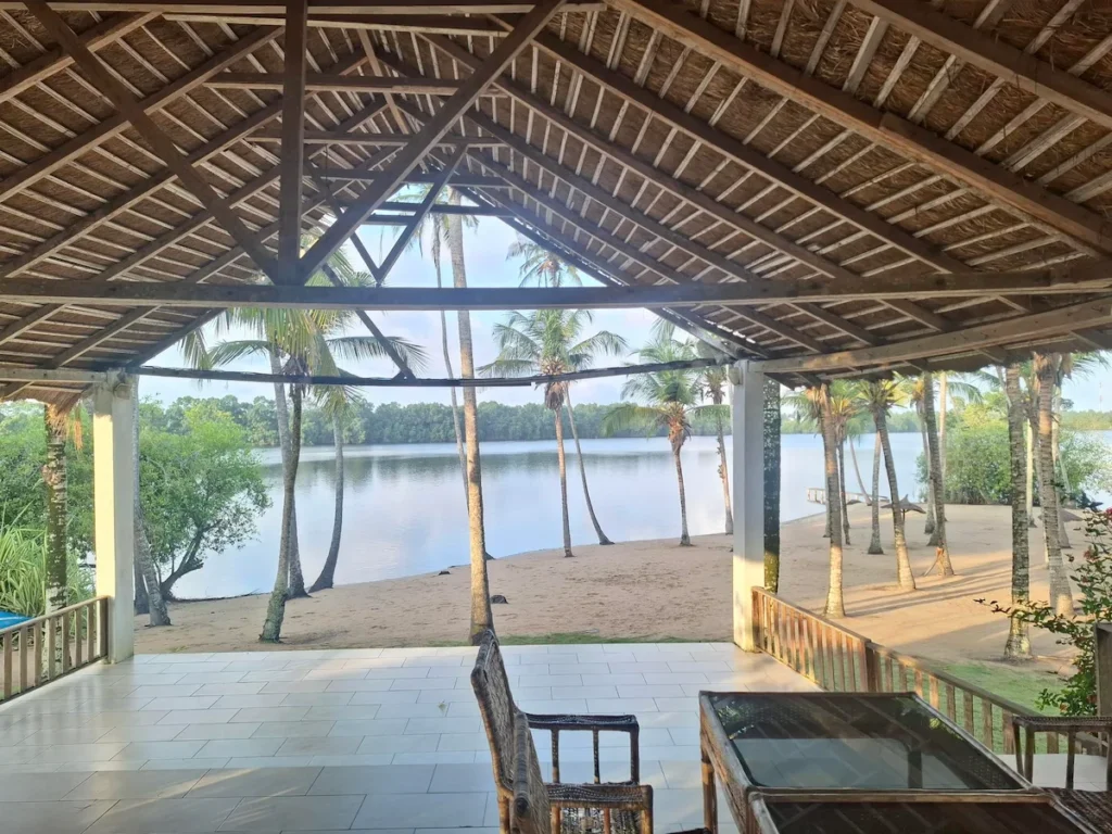 ou-dormir-grand-bassam-maison-lagune