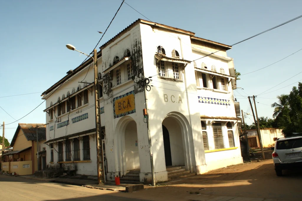 Bâtiment historique de la Banque Commerciale d'Afrique (BCA) Ancien bureau de la BCA banque commerciale de Grand-Bassam Côte d'Ivoire
